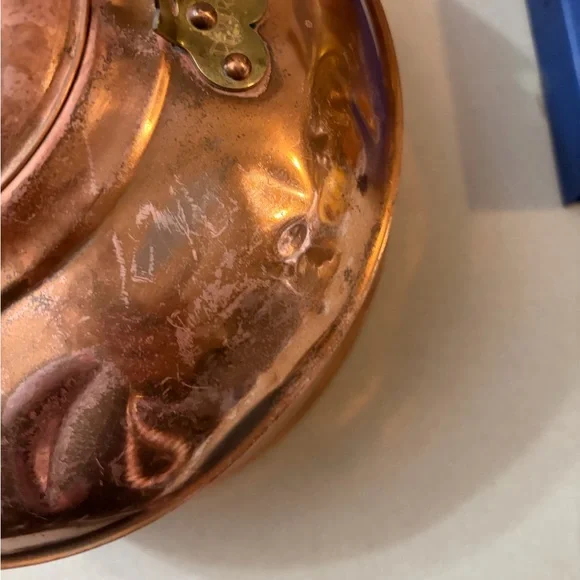 Vintage Revere Copper Tea Kettle with Black Handle - Picture 9 of 16